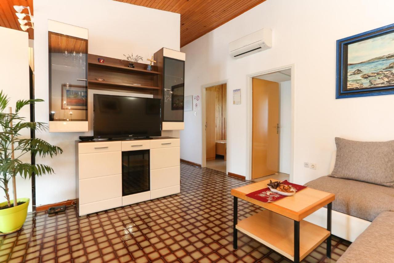 Apartman Mavarcica A4 トロギール エクステリア 写真