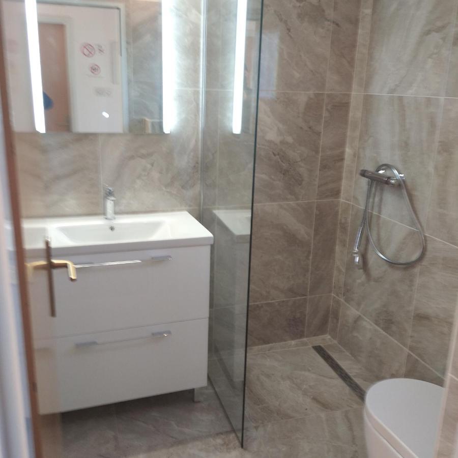 Apartman Mavarcica A4 トロギール エクステリア 写真